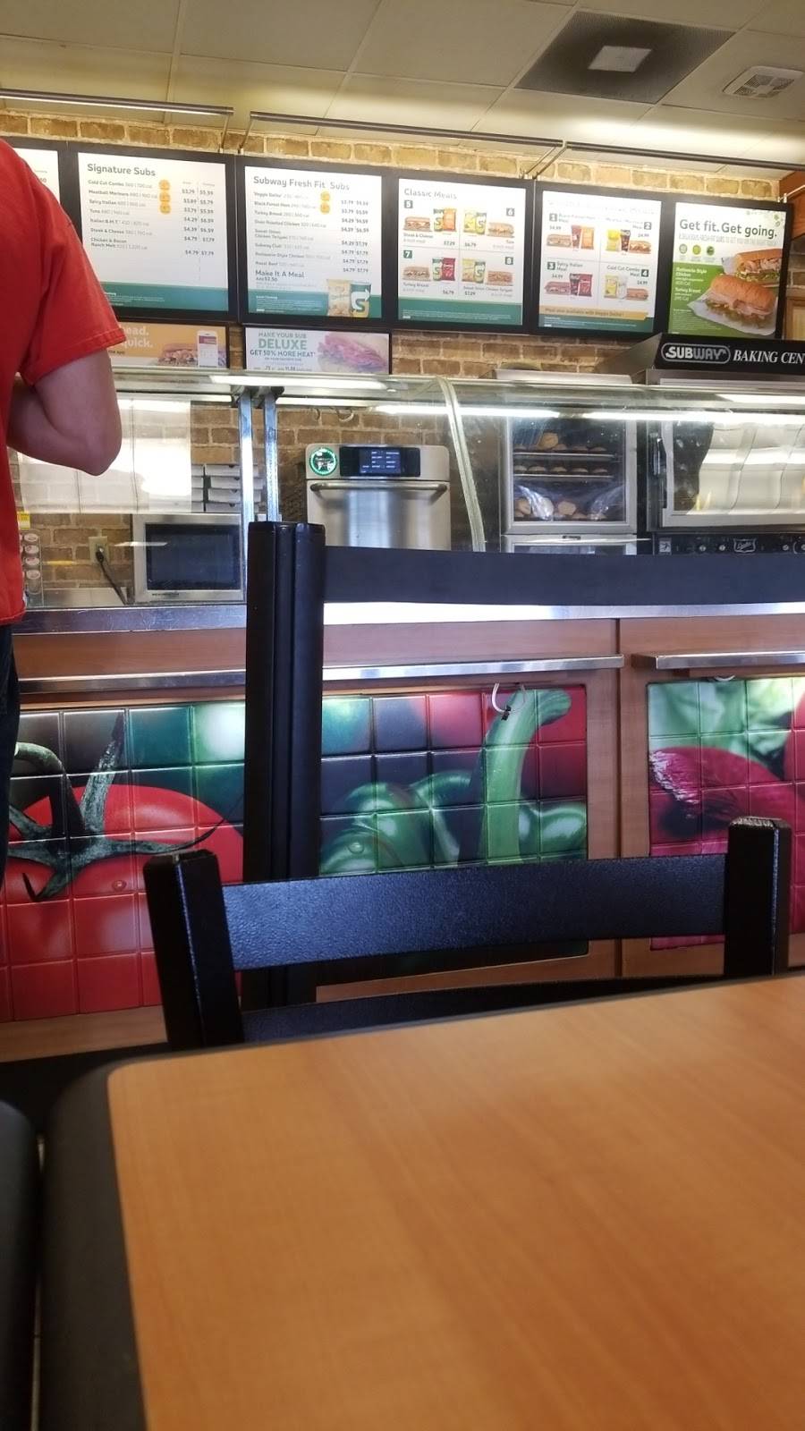 Subway | restaurant | 24 W Commerce St, Hernando, MS 38632, USA | 6624293003 OR +1 662-429-3003