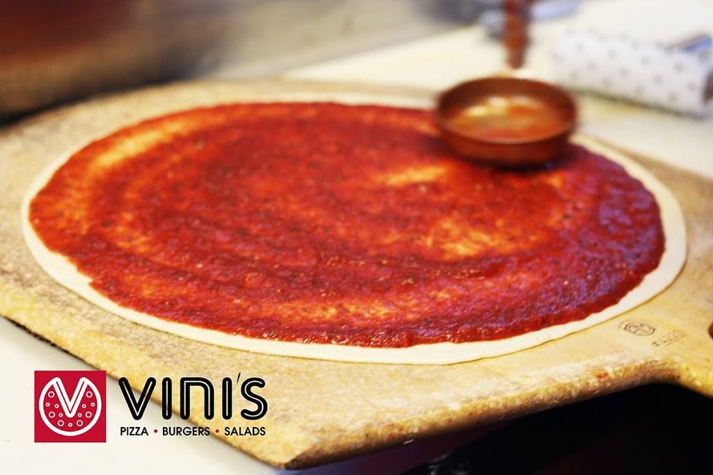 Vinnis Pizza & Pasta | restaurant | 950 W Stacy Rd, Allen, TX 75013, USA | 4696753004 OR +1 469-675-3004