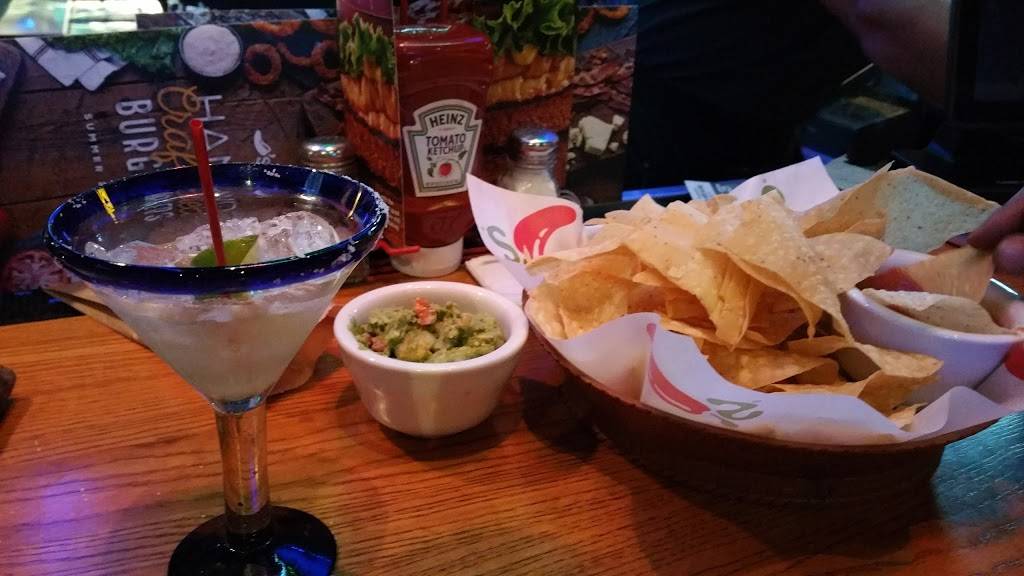 Chilis Grill & Bar | meal takeaway | 1480 S Randall Rd, Algonquin, IL 60102, USA | 8478549955 OR +1 847-854-9955