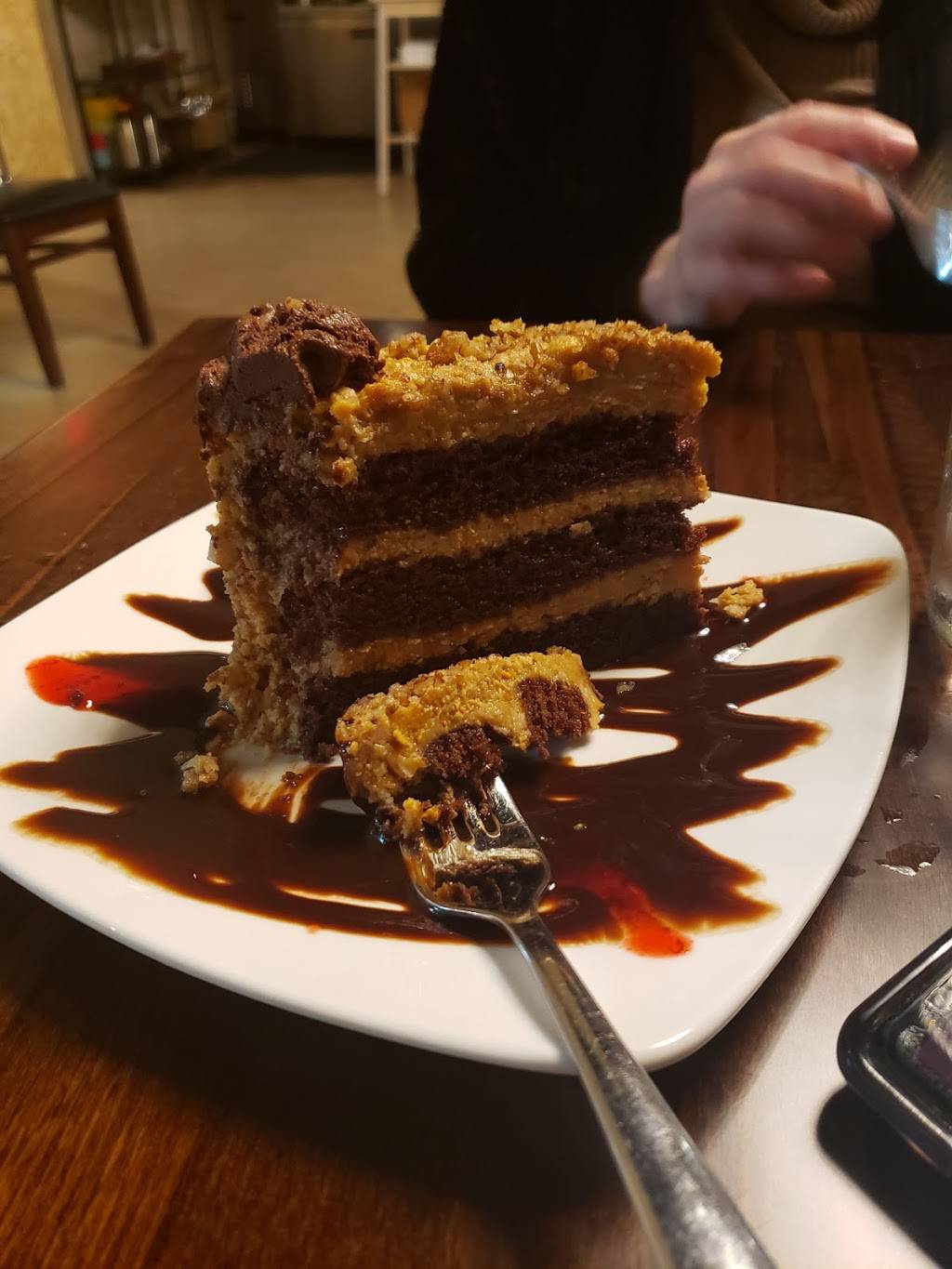 Berlin Café & Bar | restaurant | 2552 Stonebrook Pkwy #300B, Frisco, TX 75034, USA | 2144942323 OR +1 214-494-2323