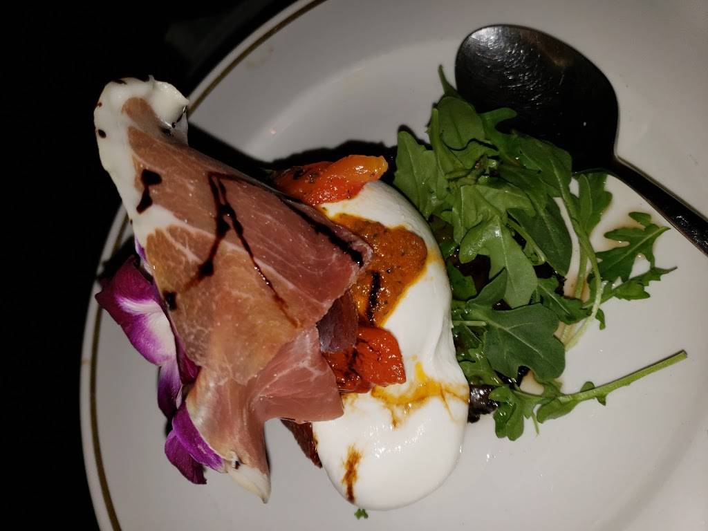 Sergios Missione | restaurant | 2 N Mercer St, Lodi, NJ 07644, USA | 9737784545 OR +1 973-778-4545