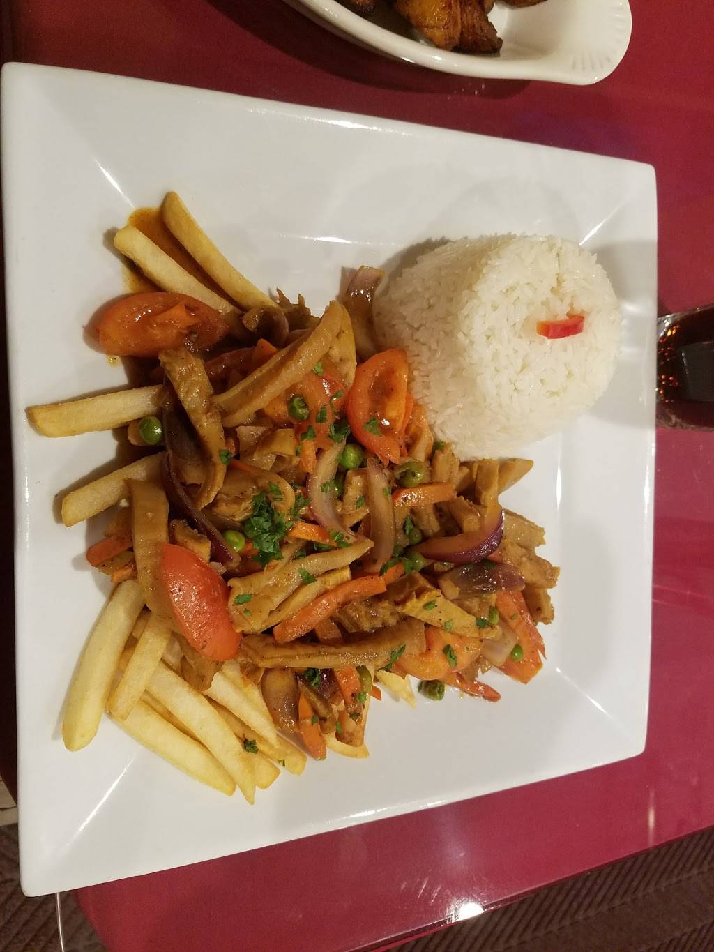 El Kaypi | restaurant | 2005 Veirs Mill Rd, Rockville, MD 20851, USA | 3014242033 OR +1 301-424-2033