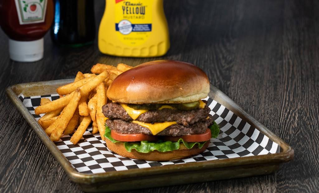 Burger Spot | restaurant | 2150 E Cactus Rd #130, Phoenix, AZ 85022, USA | 6029964689 OR +1 602-996-4689