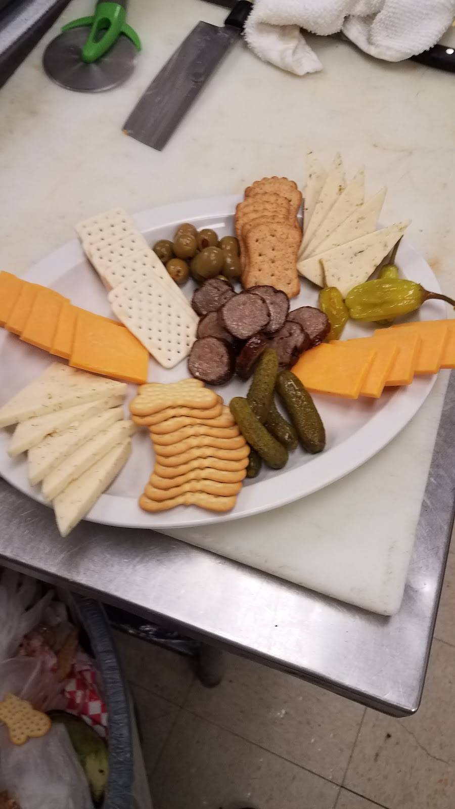 Mirage Sports Bar | night club | 8340 W Coal Mine Ave, Littleton, CO 80123, USA | 3039799220 OR +1 303-979-9220