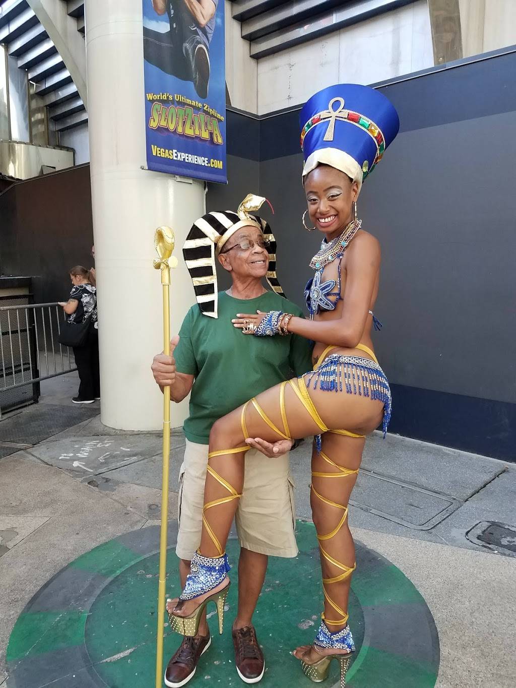 J Cs Chickn Trout | restaurant | 2321 N Rolling Rd, Windsor Mill, MD 21244, USA | 4102774667 OR +1 410-277-4667