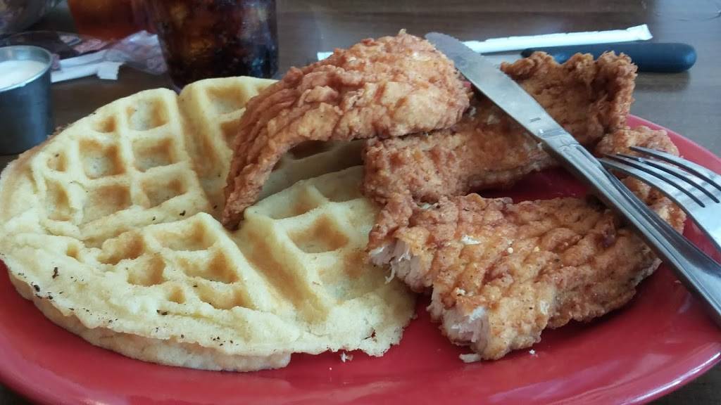 Lancasters | restaurant | 711 Washington Ave, Ocean Springs, MS 39564, USA | 2284474050 OR +1 228-447-4050