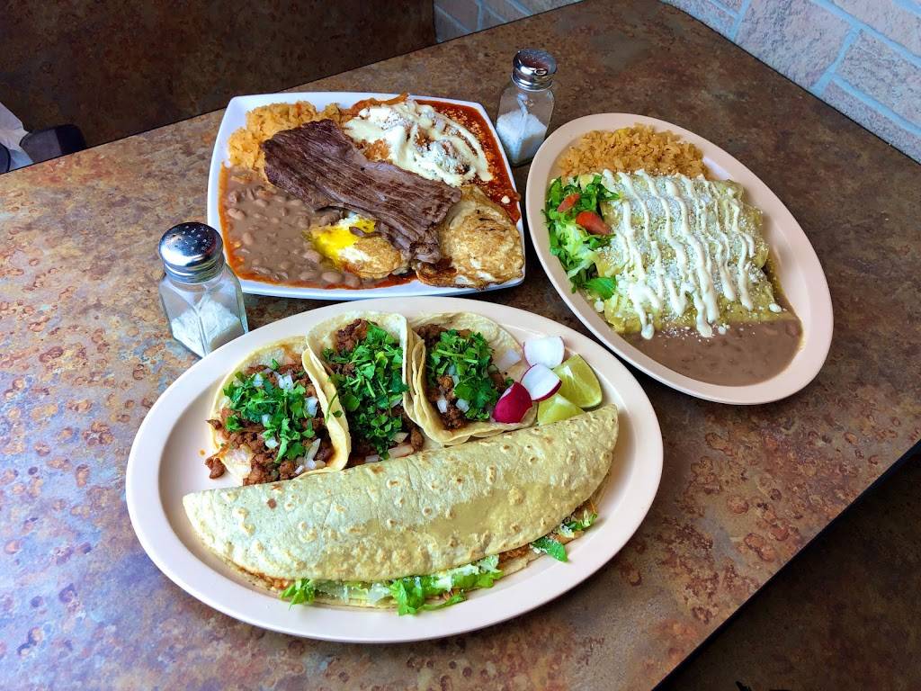 La Poblanita Taqueria y Banquetes | restaurant | 1619 E Lake St, Minneapolis, MN 55407, USA | 6122538898 OR +1 612-253-8898