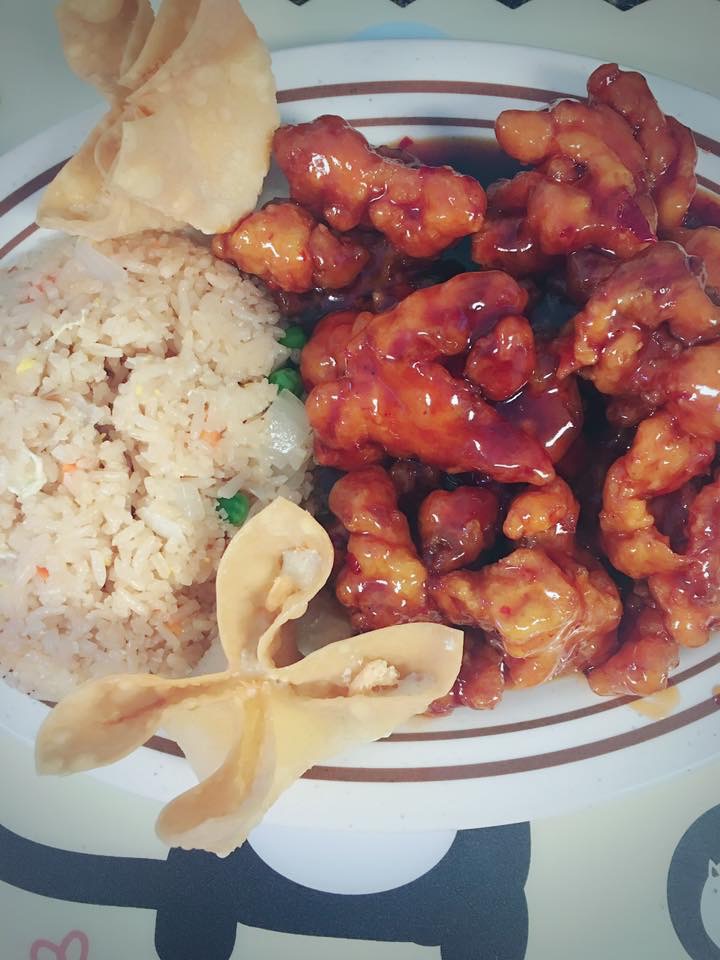 China Chinese Restaurant | restaurant | 209 E Grand Ave, Tonkawa, OK 74653, USA | 5806282300 OR +1 580-628-2300