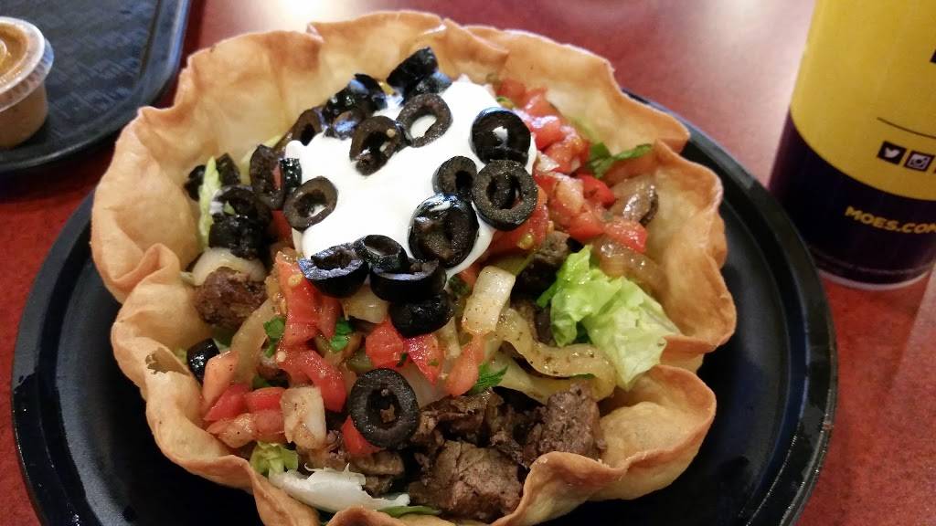 Moes Southwest Grill | restaurant | 1468 Lafayette Pkwy, LaGrange, GA 30241, USA | 7068825820 OR +1 706-882-5820