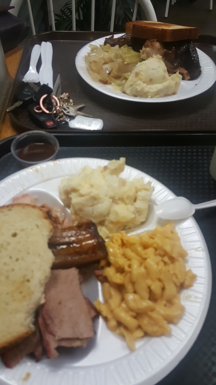 Danken Trail B-B-Q | restaurant | 7712 Desiard Street, Monroe, LA 71203, USA | 3183430773 OR +1 318-343-0773