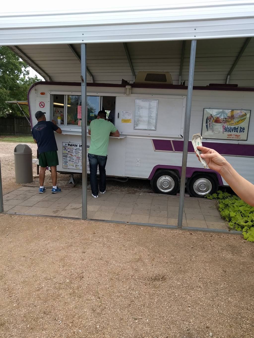 Bahama Mamas | restaurant | 24811 Westheimer Pkwy, Katy, TX 77494, USA | 2812172240 OR +1 281-217-2240