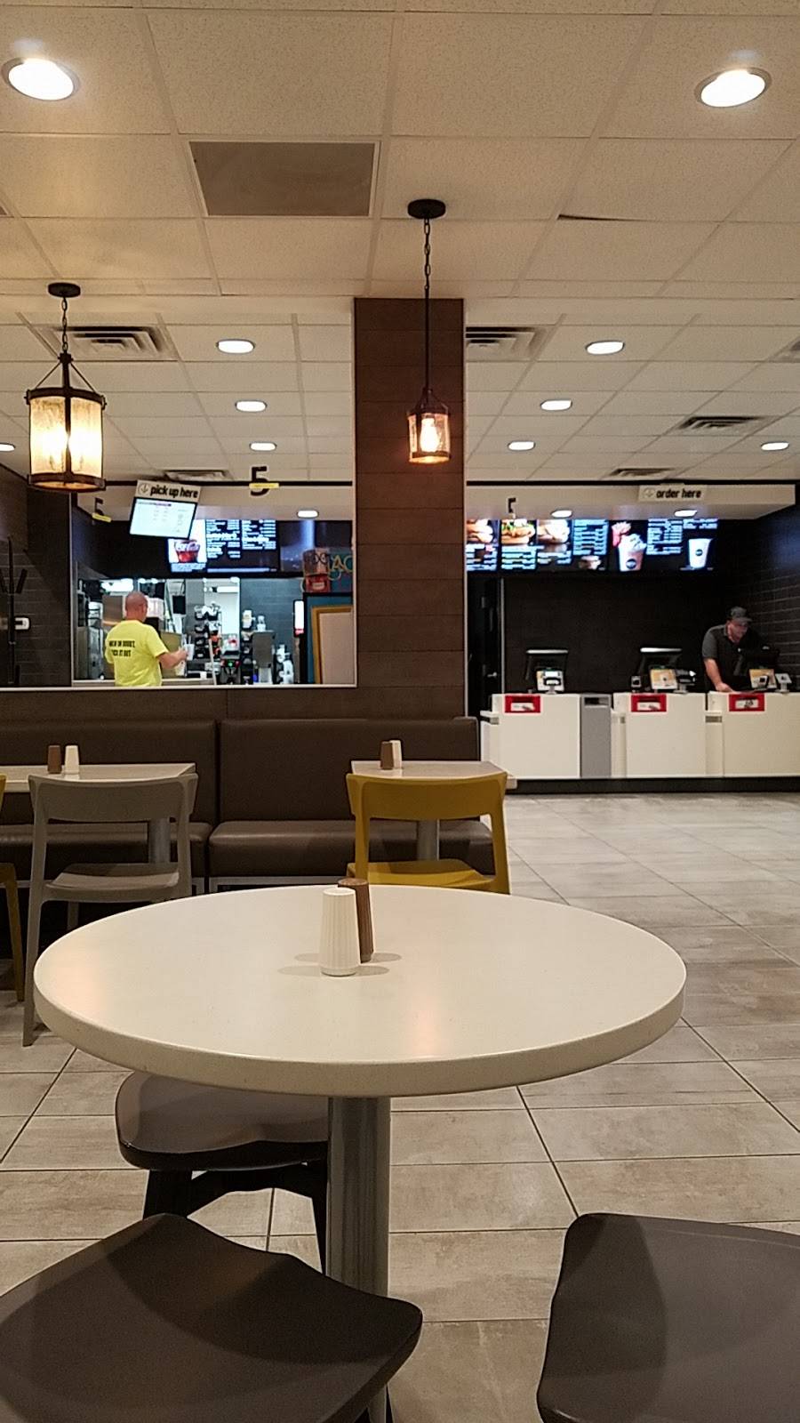 McDonalds | cafe | 647 W N Service Rd, Wright City, MO 63390, USA | 6367458207 OR +1 636-745-8207