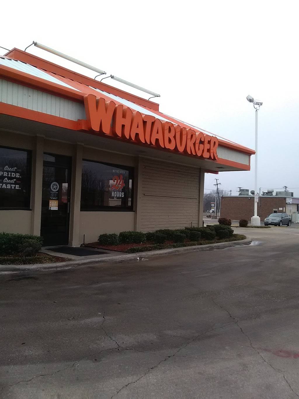 Whataburger | restaurant | 1404 N, State Hwy 161, Grand Prairie, TX 75050, USA | 9726417684 OR +1 972-641-7684