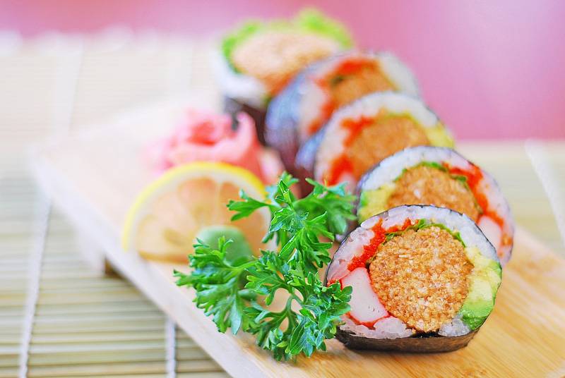 Tubomi Sushi | restaurant | 1070 Rue Notre Dame, Lachine, QC H8S 2C2, Canada | 5146375015 OR +1 514-637-5015