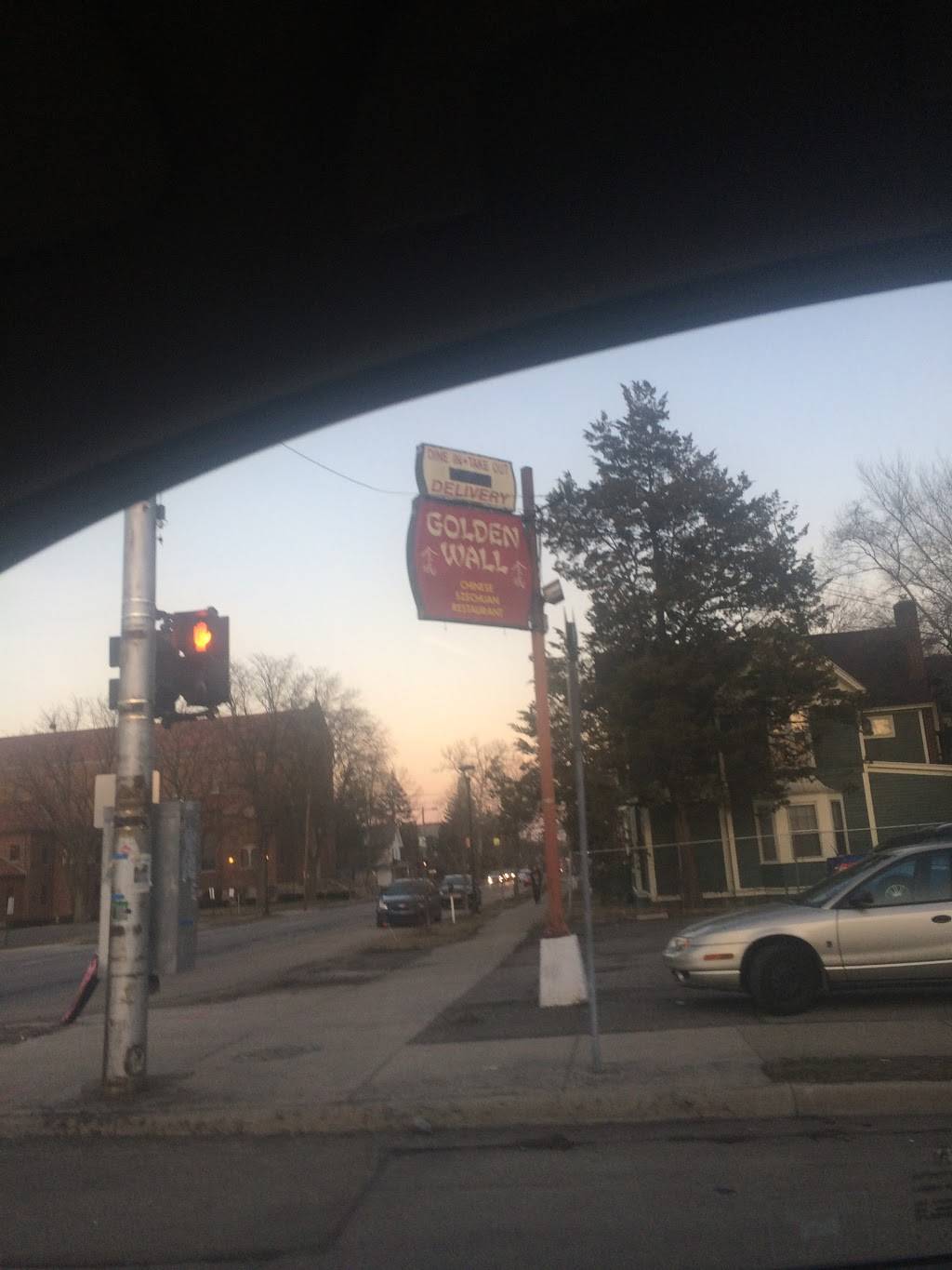 Golden Wall | restaurant | 421 W Cross St, Ypsilanti, MI 48197, USA | 7344827600 OR +1 734-482-7600
