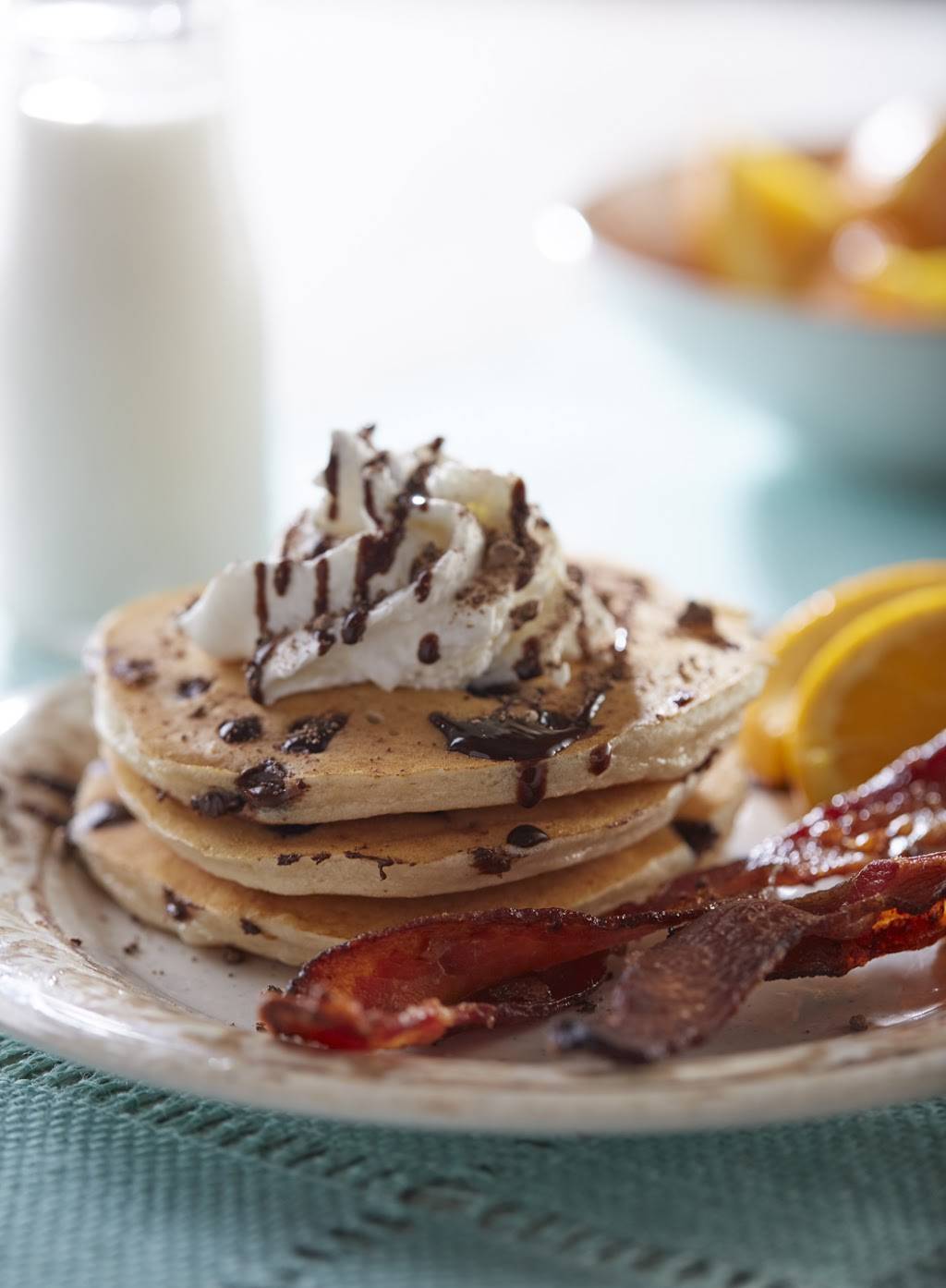 Another Broken Egg Cafe | cafe | 2230 3rd St S, Jacksonville Beach, FL 32250, USA | 9043729582 OR +1 904-372-9582