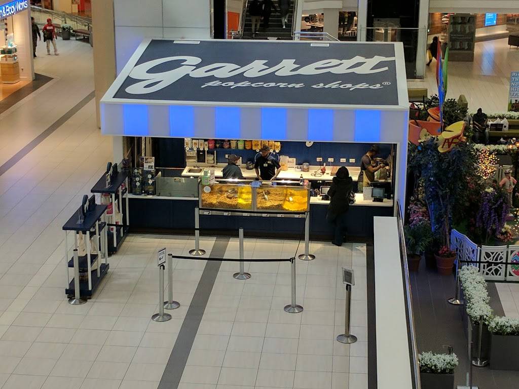 Garrett Popcorn Shops | meal takeaway | 5 Woodfield Mall, Schaumburg, IL 60173, USA | 8884767267 OR +1 888-476-7267
