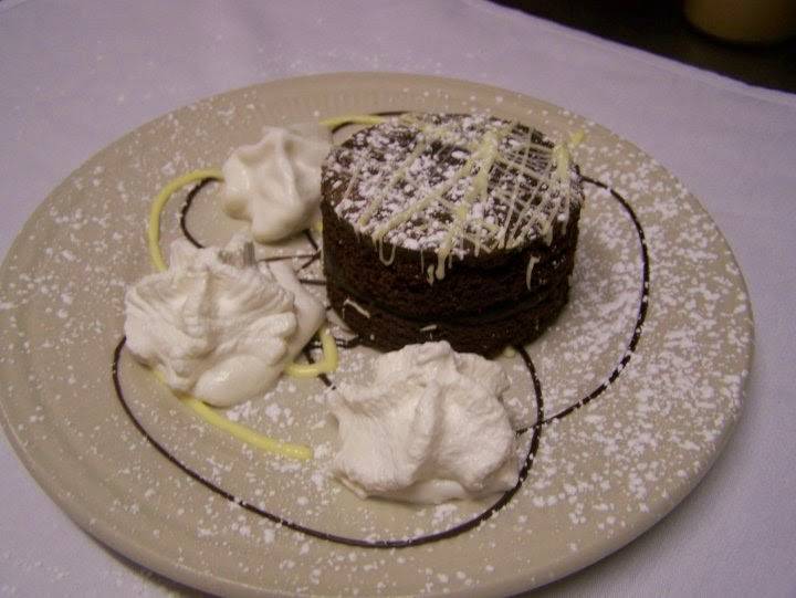 The Hibernia Inn | restaurant | 439 Green Pond Rd, Rockaway, NJ 07866, USA | 9736255224 OR +1 973-625-5224