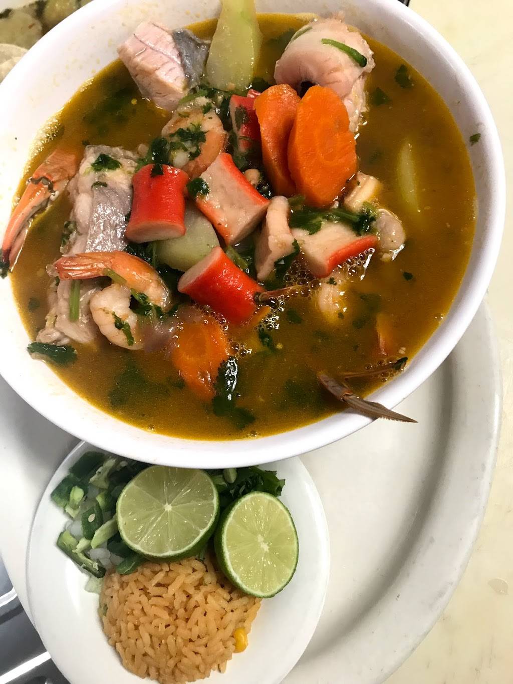 Doña Carmen Pupuseria #1 | restaurant | 1823 W Pioneer Pkwy, Arlington, TX 76013, USA | 8177953716 OR +1 817-795-3716