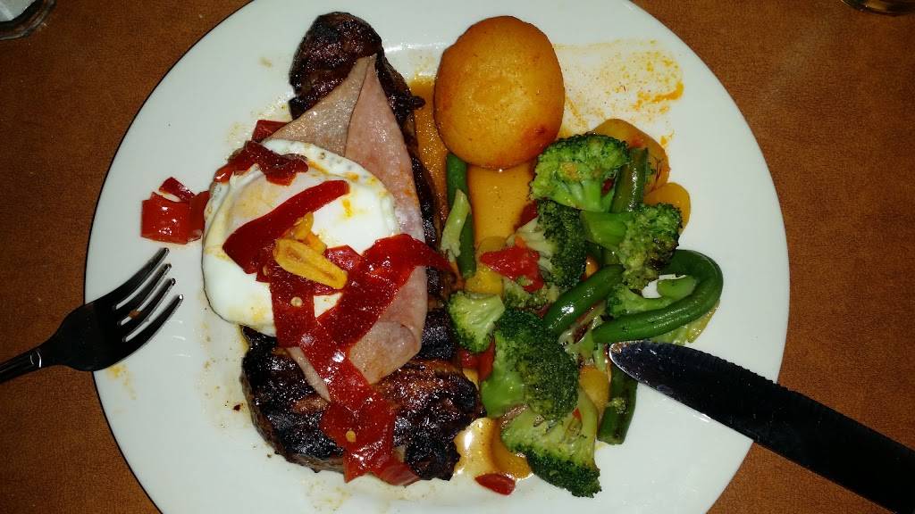 M & C | restaurant | 436 Belleville Ave, New Bedford, MA 02746, USA | 5089932219 OR +1 508-993-2219