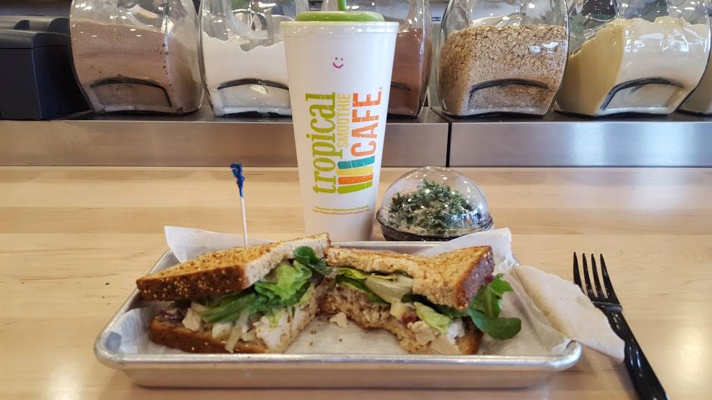 Tropical Smoothie Cafe | restaurant | 20 Commerce Way, Seekonk, MA 02771, USA | 7742292939 OR +1 774-229-2939