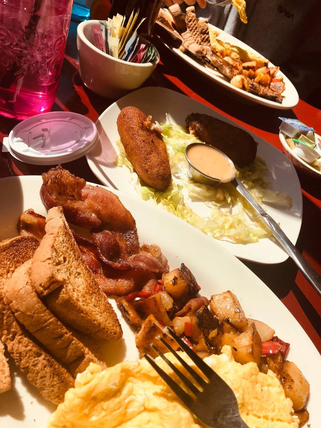 La Bodega RVA | restaurant | 104 N 18th St, Richmond, VA 23223, USA | 8042251800 OR +1 804-225-1800