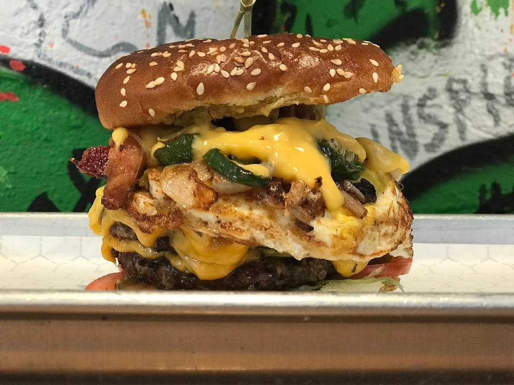 BurgerIM | restaurant | 1722 N Market St, Dallas, TX 75202, USA | 9727077400 OR +1 972-707-7400