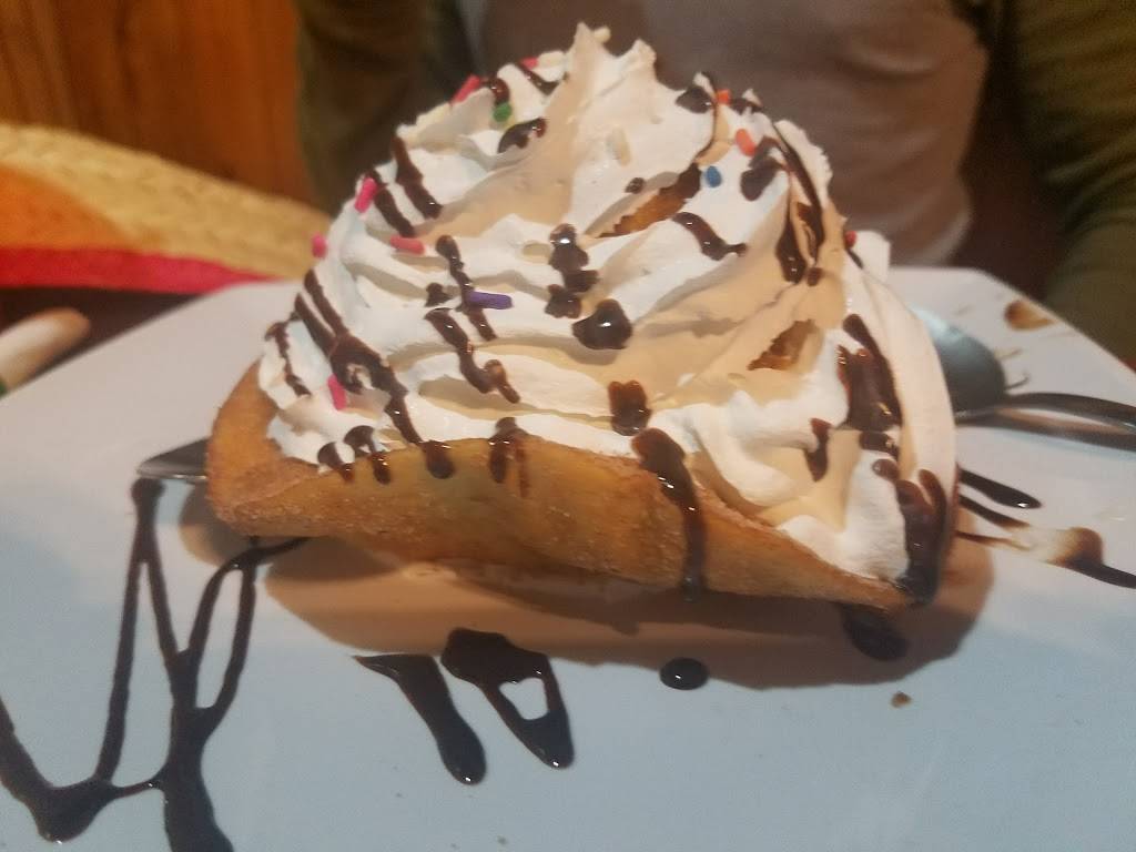 Tequila Mexican Restaurant | restaurant | 2641 Muegge Rd, St Charles, MO 63303, USA | 6369260835 OR +1 636-926-0835