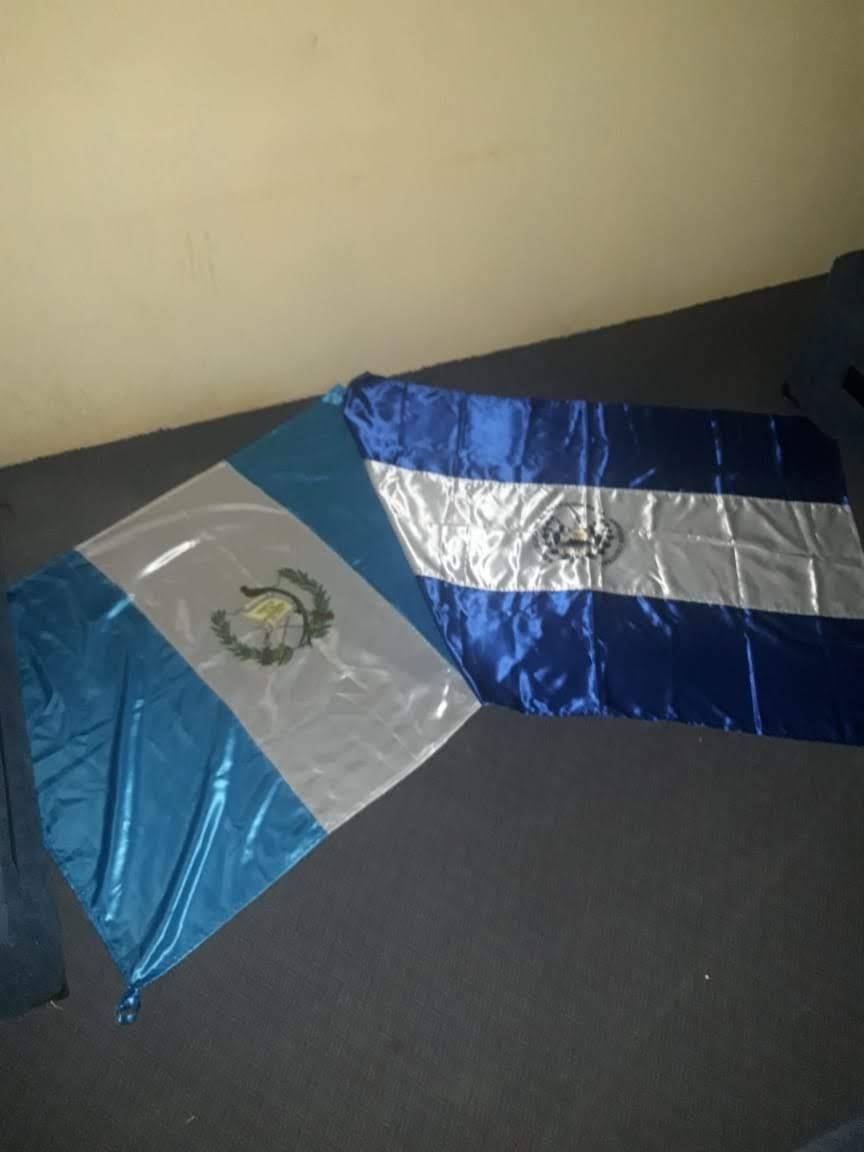 Cheros y chapines | restaurant | 515 E Jefferson Blvd, Fort Wayne, IN 46802, USA | 2604200010 OR +1 260-420-0010