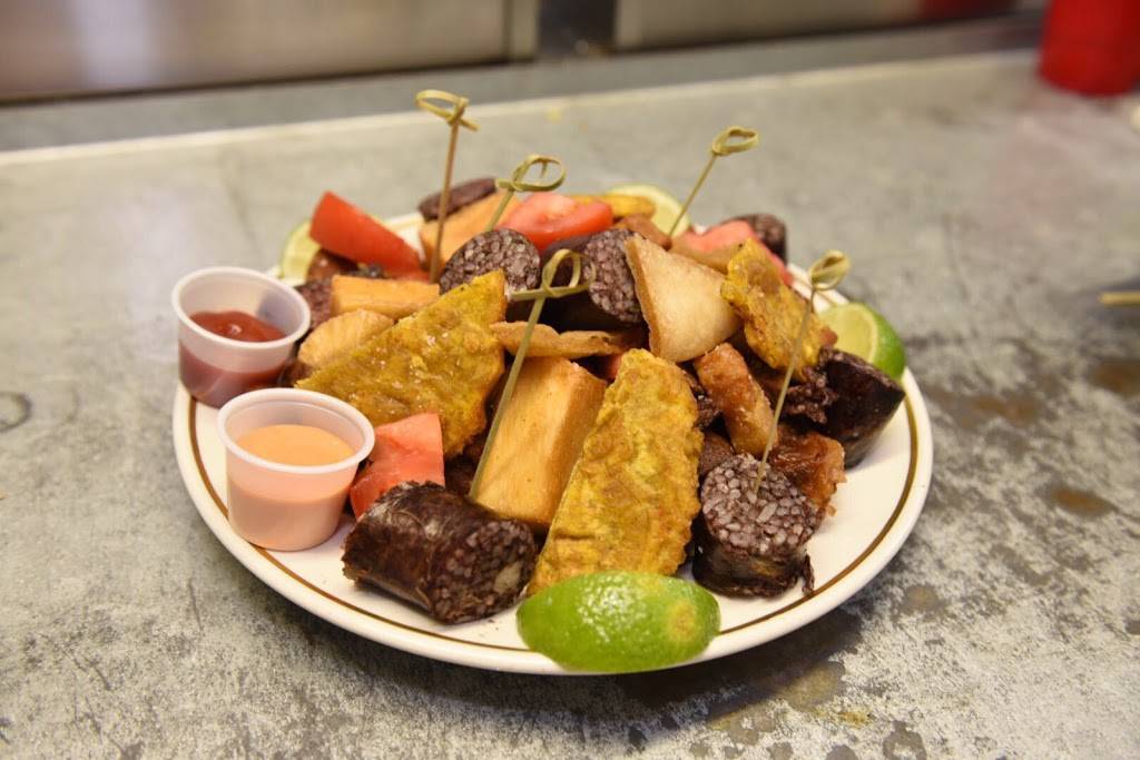 La Chiflada NJ | restaurant | 62 Dover St, Paterson, NJ 07501, USA | 5515748700 OR +1 551-574-8700