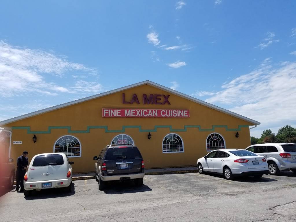 La Mex | restaurant | 930 W Custer Ave, Pontiac, IL 61764, USA | 8158444564 OR +1 815-844-4564