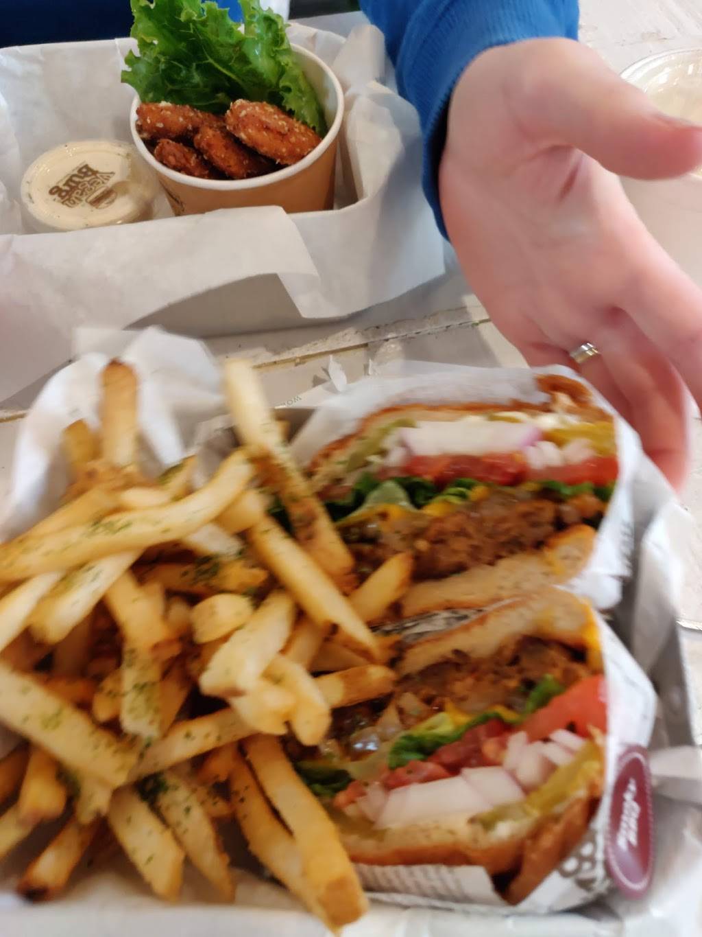 VeganBurg San Francisco | restaurant | 1466 Haight St, San Francisco, CA 94117, USA | 4155488000 OR +1 415-548-8000