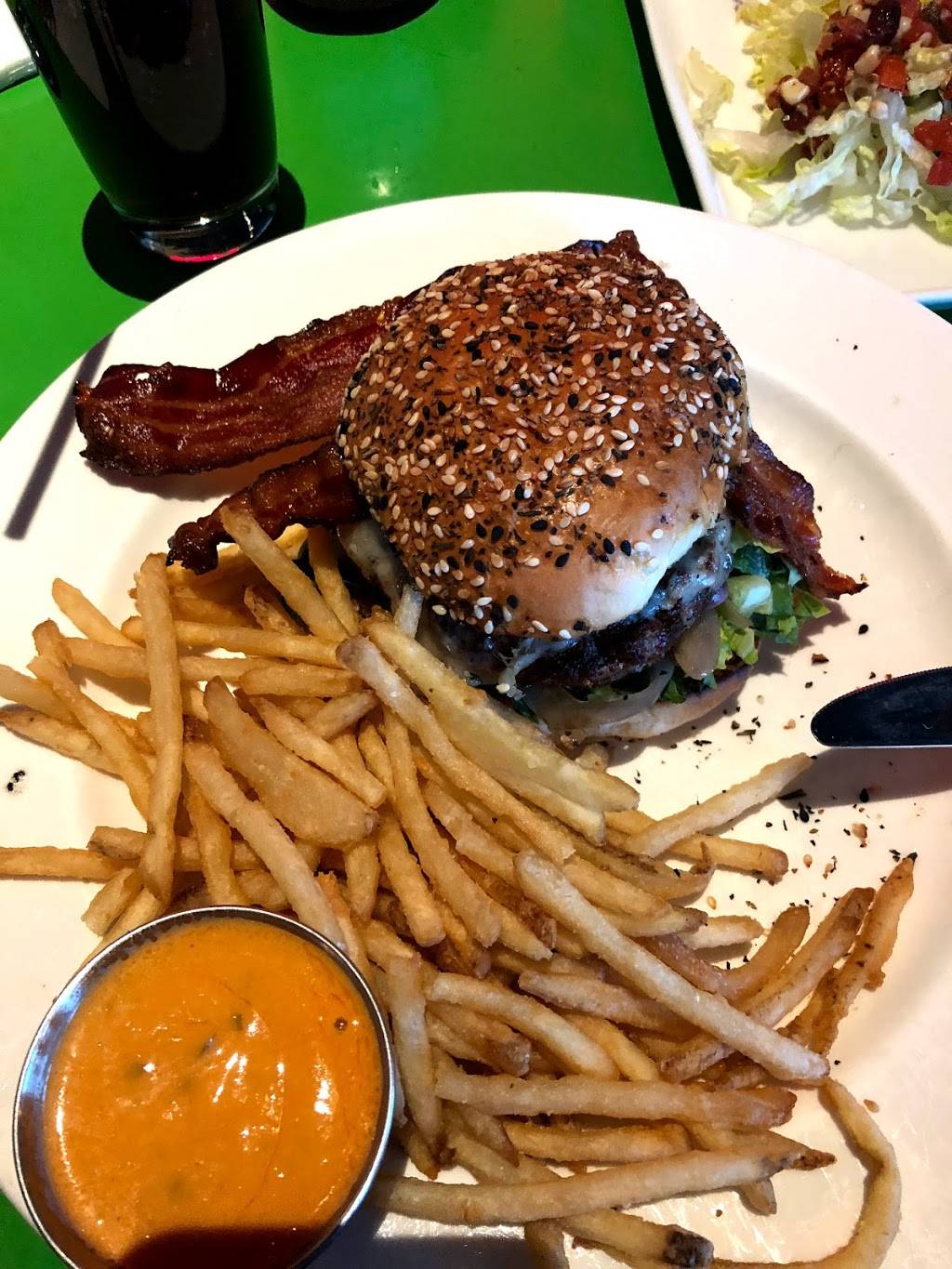 The Continental | night club | 1 Atlantic Ave, Atlantic City, NJ 08401, USA | 6096748300 OR +1 609-674-8300