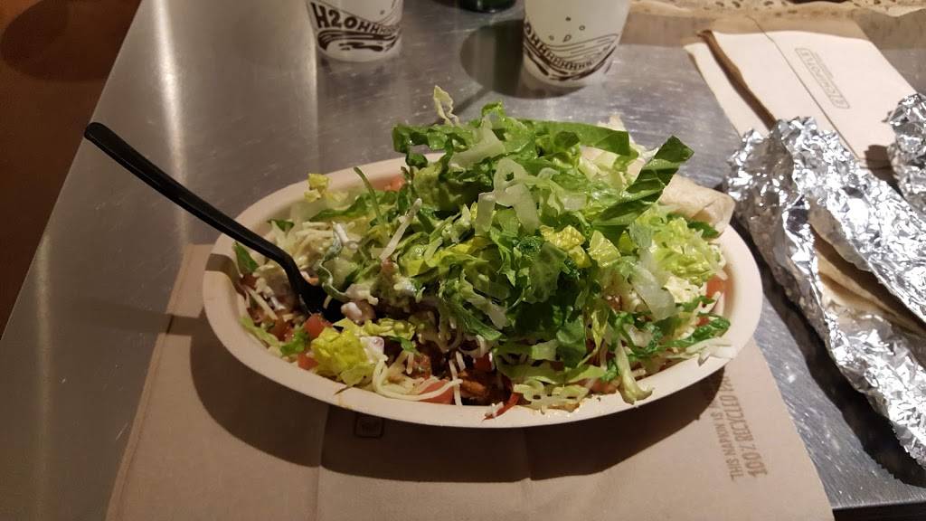 Chipotle Mexican Grill | restaurant | 895 N Academy Blvd, Colorado Springs, CO 80909, USA | 7195721727 OR +1 719-572-1727