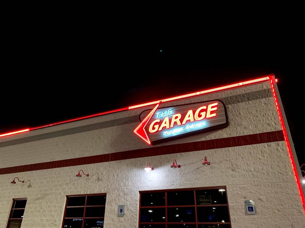 The Garage Burgers & Beer | restaurant | 190 Shawnee Mall Dr, Shawnee, OK 74804, USA | 4057884950 OR +1 405-788-4950