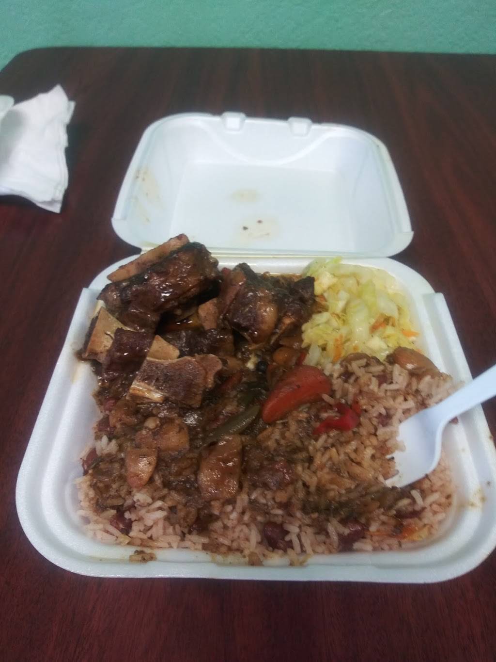 Tropixx Bar And Grill | restaurant | 5522 Soutel Dr, Jacksonville, FL 32219, USA | 9045748198 OR +1 904-574-8198