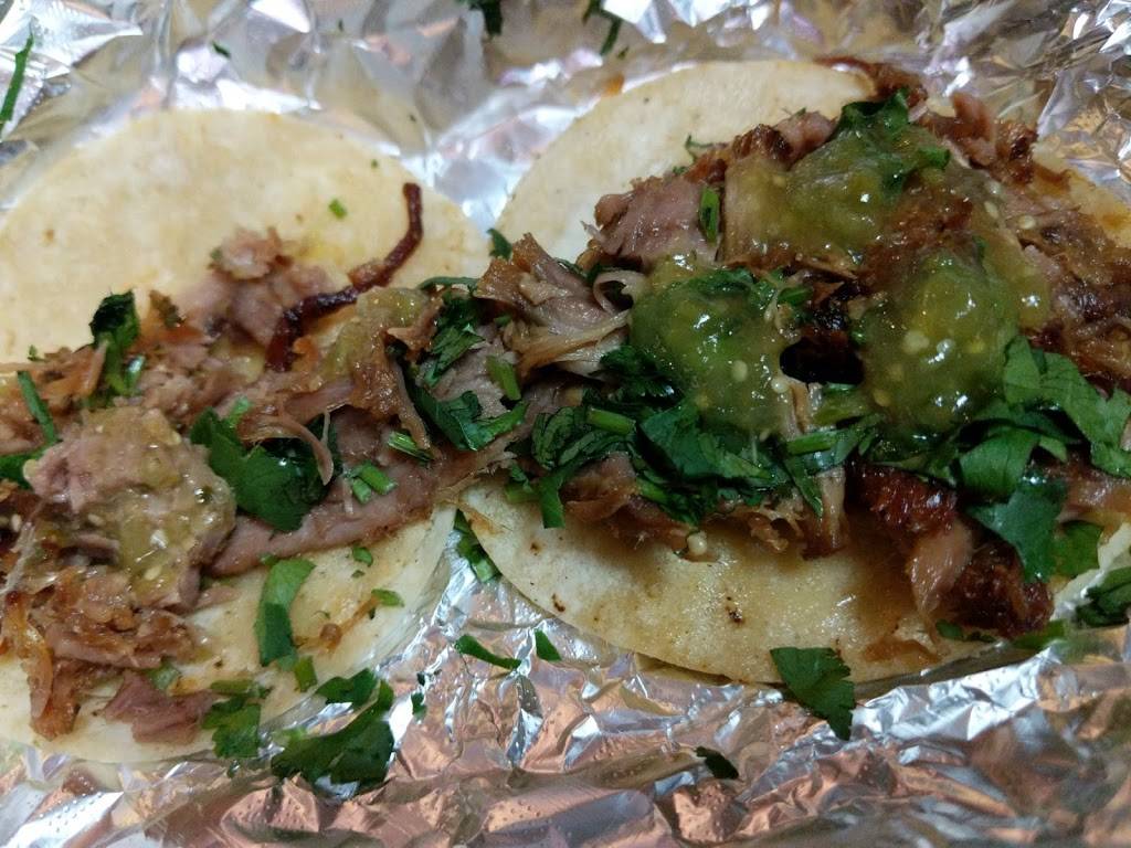 la bodega farmers meat market | restaurant | 2111 Pickwick Dr, Camarillo, CA 93010, USA | 8053840716 OR +1 805-384-0716