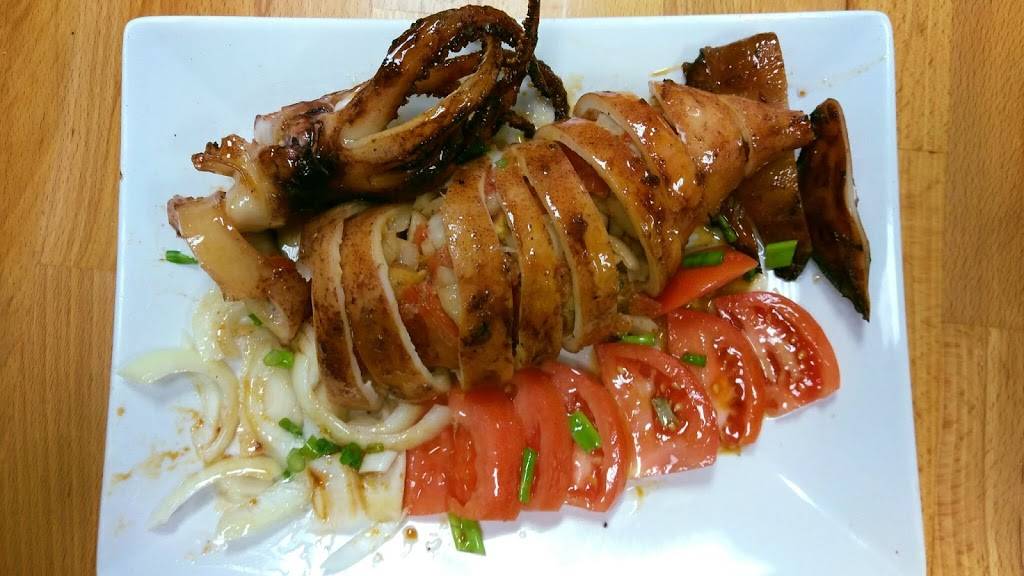 Fil-Am Mart And Fast Food Restaurant | restaurant | 1734 Oak Tree Rd, Edison, NJ 08820, USA | 7322439856 OR +1 732-243-9856