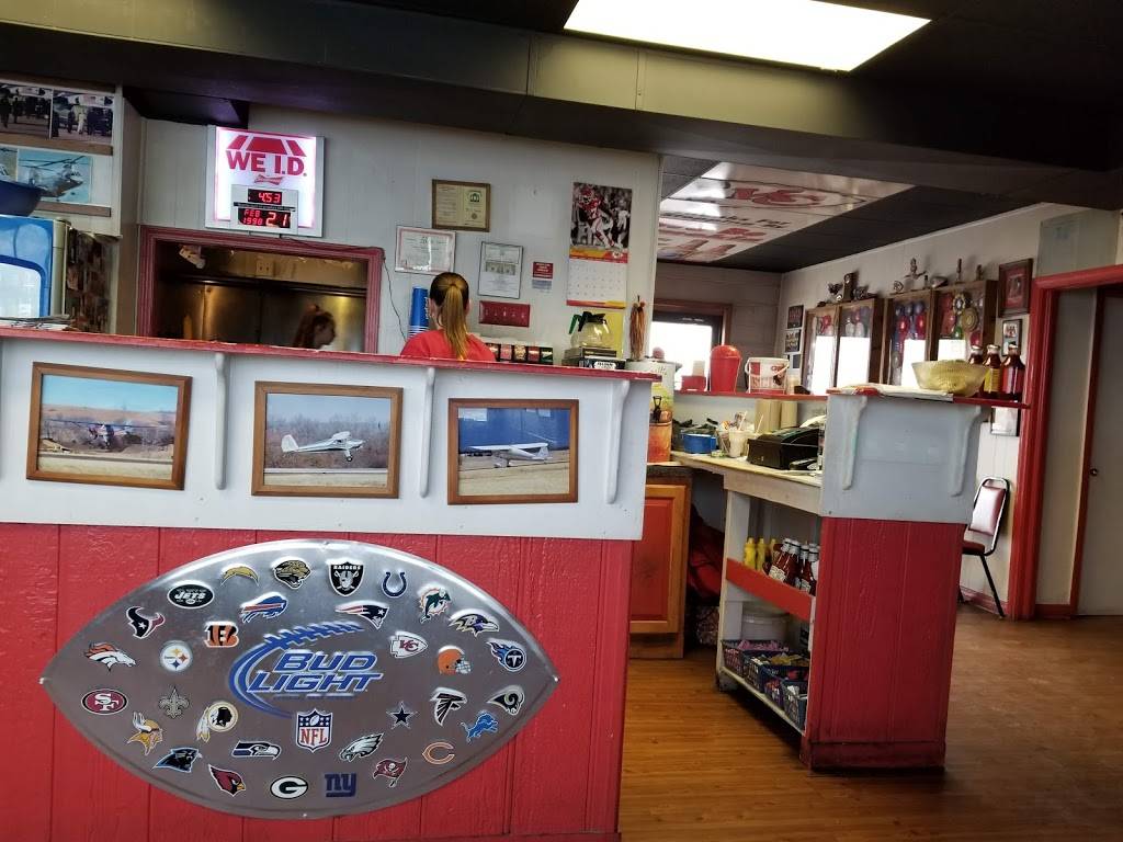 We B Smokin | restaurant | 32580 Airport Rd, Paola, KS 66071, USA | 9132566802 OR +1 913-256-6802