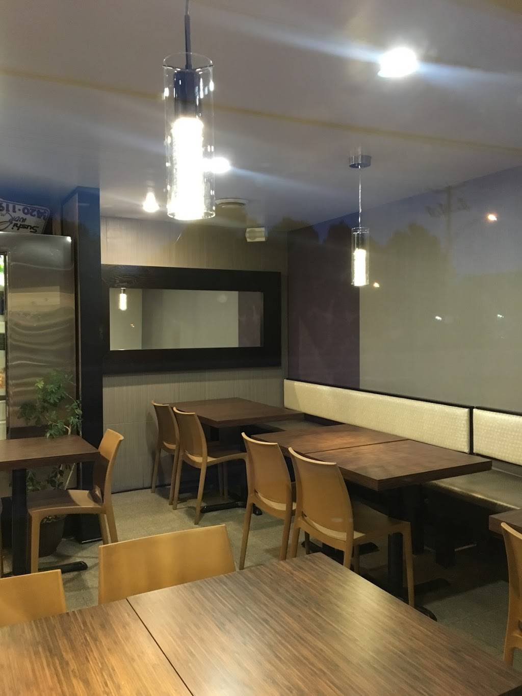 Sushi Wok | restaurant | 1036 Boulevard Curé-Labelle, Blainville, QC J7C 2M4, Canada | 4504201199 OR +1 450-420-1199