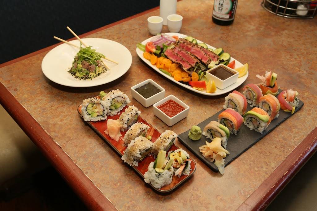 Crawdaddy’s Restaurant & Oyster Bar | restaurant | 762 Parkway #5, Gatlinburg, TN 37738, USA | 8654303755 OR +1 865-430-3755