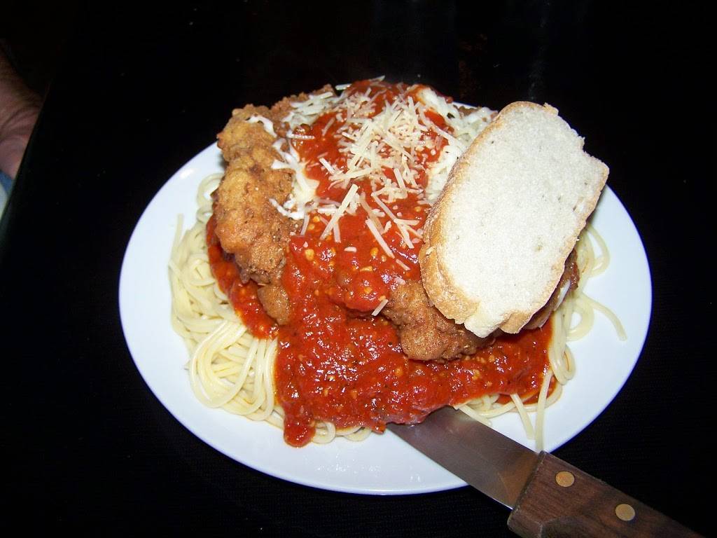 Stuffed Olive | restaurant | 800 Lakeshore Dr, Eufaula, OK 74432, USA | 9186899565 OR +1 918-689-9565