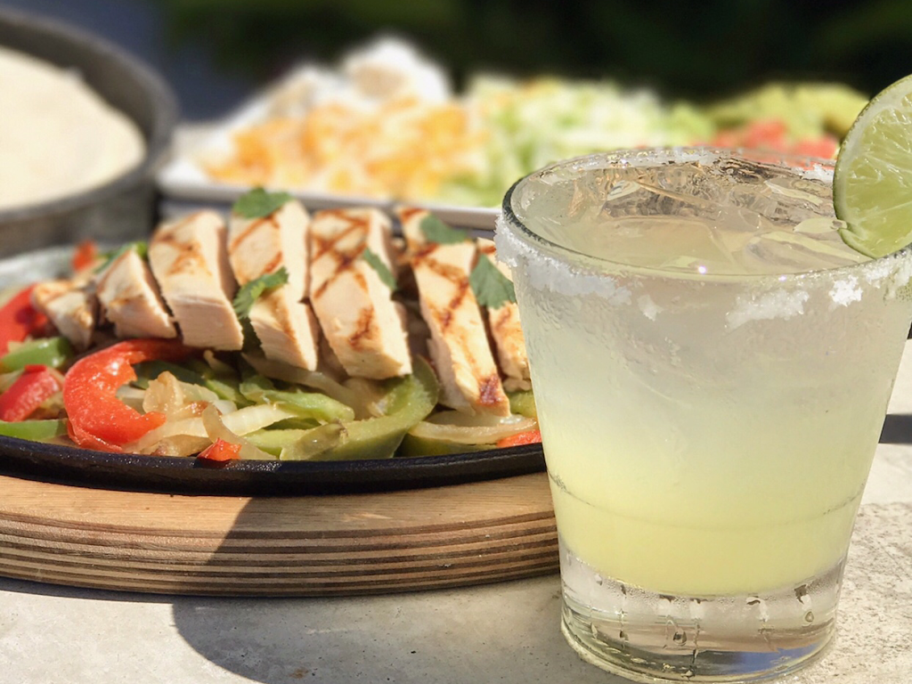 Bokampers Sports Bar & Grill | restaurant | 8990 Fontana Del Sol Way, Naples, FL 34109, USA | 2394317611 OR +1 239-431-7611