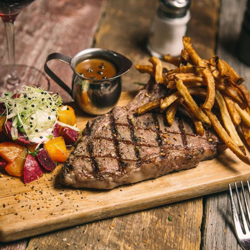 Rouge Boeuf | restaurant | 121 Avenue Lépine, Gatineau, QC J8L 4M4, Canada | 6138164150 OR +1 613-816-4150
