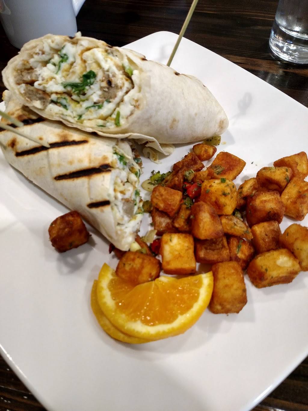 Suite Fire Bar and Grille | restaurant | 7601 N Orange Prairie Rd, Peoria, IL 61615, USA | 3096833399 OR +1 309-683-3399