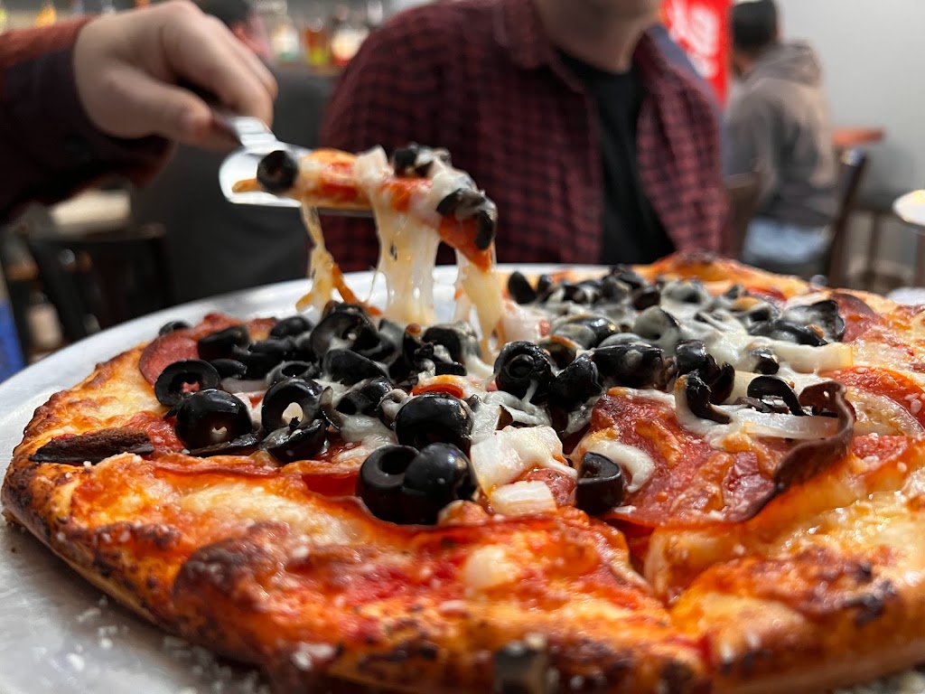 G3 Pizzas & Burgers | restaurant | 325 Main St, Aumsville, OR 97325, USA | 5037491004 OR +1 503-749-1004