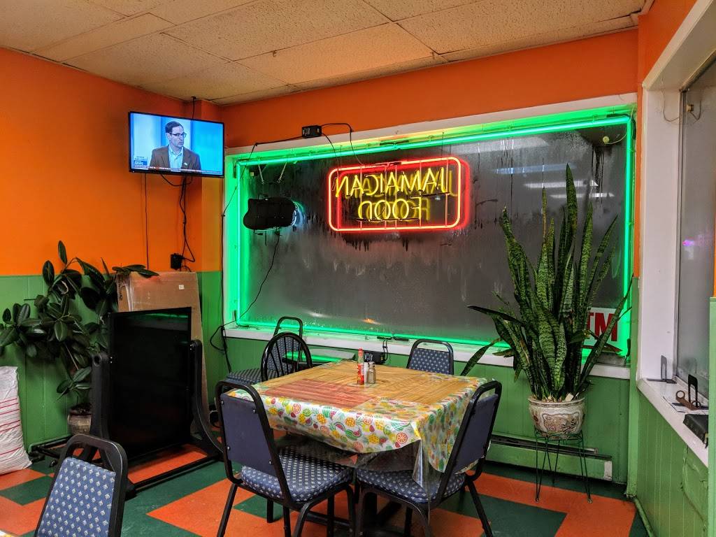 Eddys Jerk Center | restaurant | 487 Broadway, Newburgh, NY 12550, USA | 8455613135 OR +1 845-561-3135