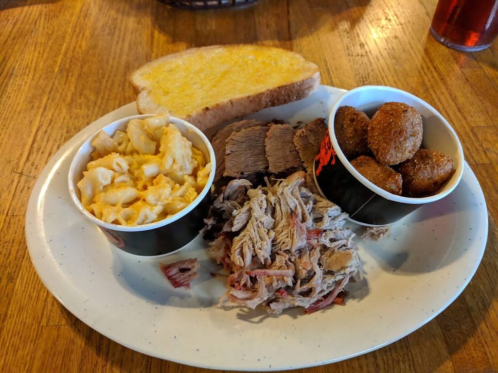 Bonos Pit Bar-B-Q | restaurant | 8011 Merrill Rd, Jacksonville, FL 32277, USA | 9047433727 OR +1 904-743-3727