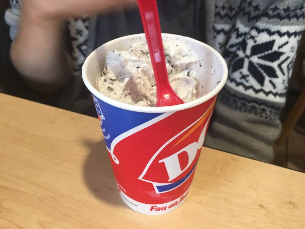 Dairy Queen Grill & Chill | restaurant | 981 Queenston Rd E, Stoney Creek, ON L8G 1B8, Canada | 9056624224 OR +1 905-662-4224