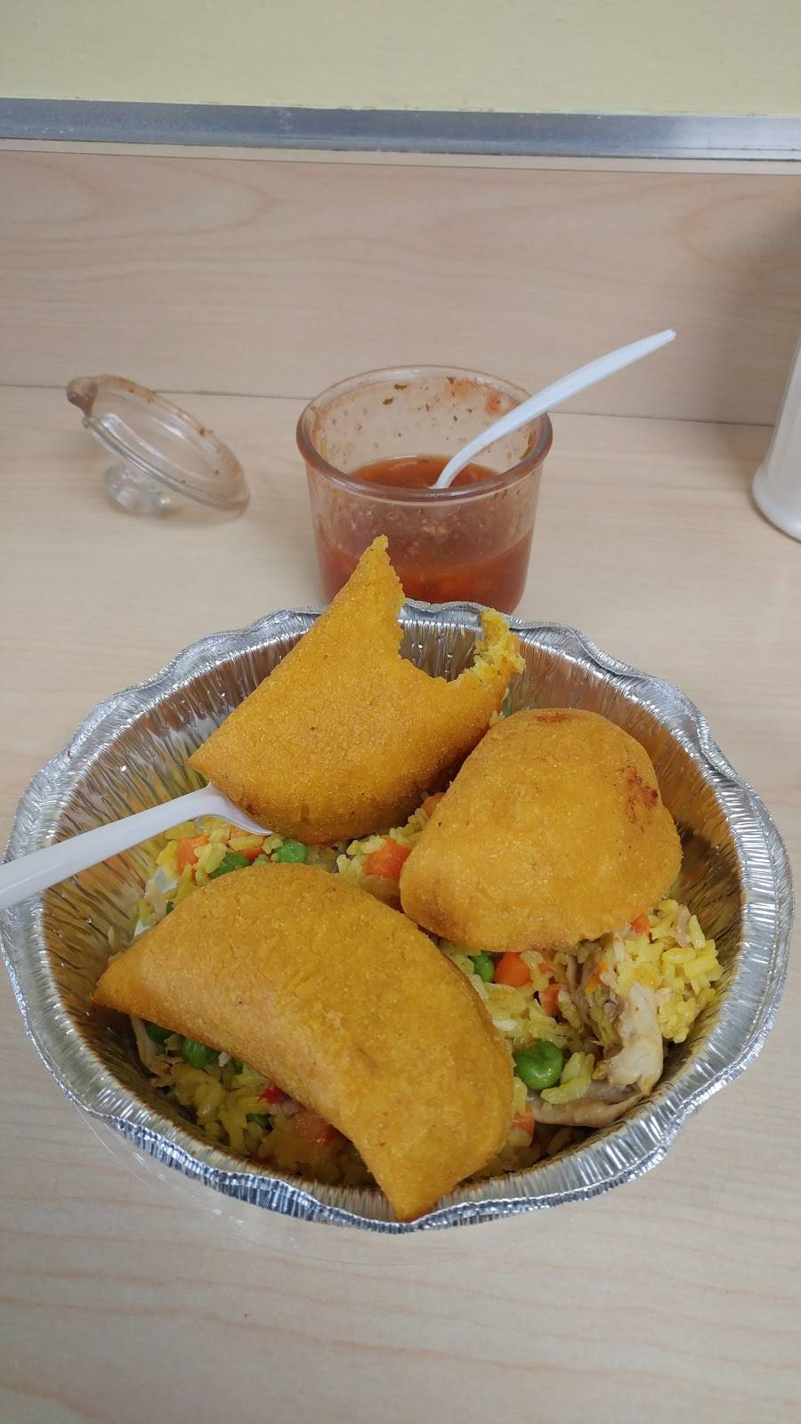 El Fogon Costeno | restaurant | 1344, 10912 Northern Blvd, Corona, NY 11368, USA | 7182052828 OR +1 718-205-2828